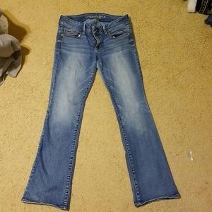Size 8 American Eagle stretchy  jeans.